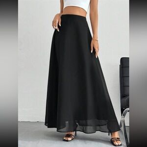 ALI & JAY Classic Black Maxi Skirt